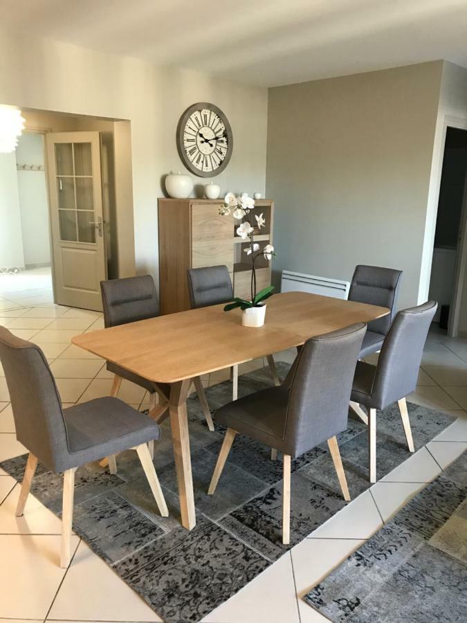 Appartement De 100M² Bien Situe 滨海布洛涅 外观 照片